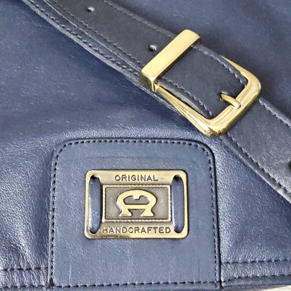 Etienne Aigner Vintage 80s Bag Leather Navy Shoulder Handbag EUC - Picture 2 of 7